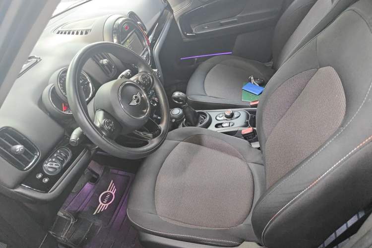 Used MINI Countryman 2017 1.5T COOPER Left Front Seat