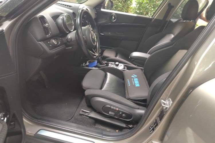Used MINI Countryman 2017 1.5T COOPER ALL4 Traveler Left Front Seat