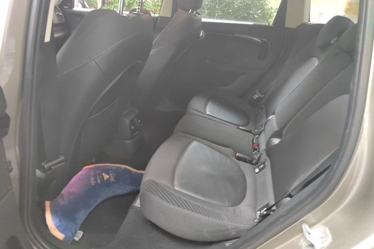Used MINI Countryman 2017 1.5T COOPER ALL4 Traveler Left Rear Seat