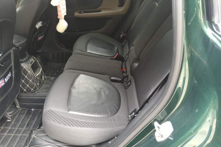 Used MINI Countryman 2017 1.5T COOPER ALL4 Left Rear Seat