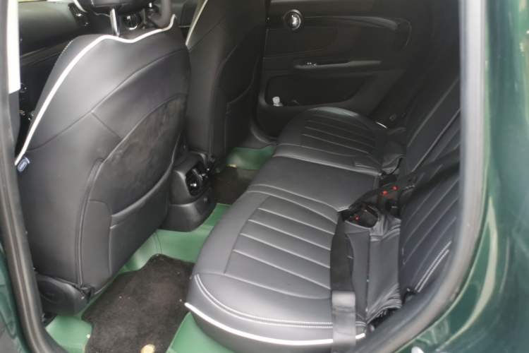 Used MINI Countryman 2017 1.5T COOPER ALL4 Traveler Left Rear Seat