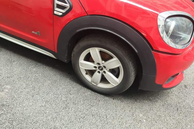 Used MINI Countryman 2017 1.5T COOPER ALL4 Right Front Wheel Hub