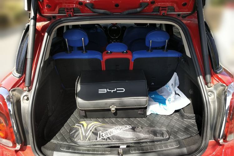 Used MINI Countryman 2017 1.5T COOPER ALL4 Traveler Trunk