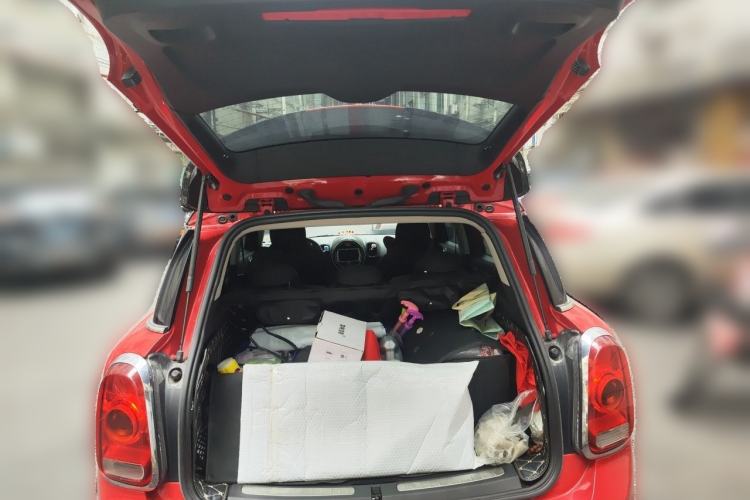 Used MINI Countryman 2017 1.5T COOPER ALL4 Trunk