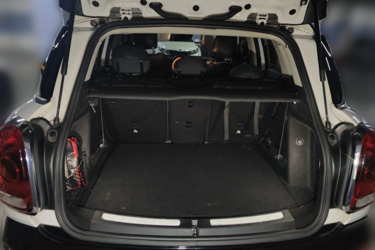 Used MINI Countryman 2017 1.5T COOPER ALL4 Explorer Trunk
