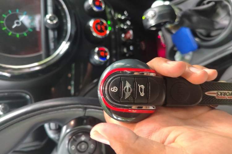 Used MINI Countryman 2017 1.5T COOPER ALL4 Traveler Vehicle Key