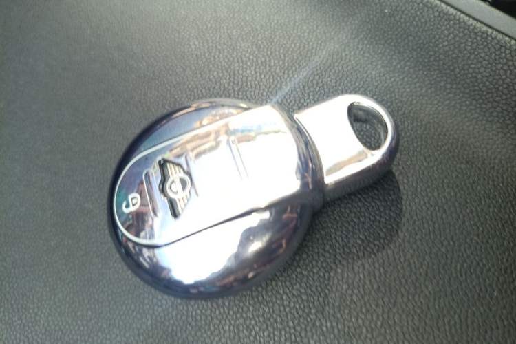 Used MINI Countryman 2017 1.5T COOPER ALL4 Traveler Vehicle Key