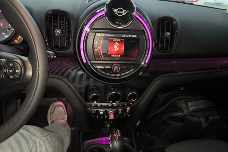 Used MINI Countryman 2017 1.5T COOPER ALL4 Traveler Audio And AC Panel