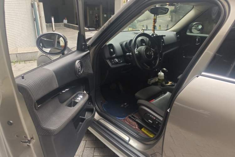 Used MINI Countryman 2017 1.5T COOPER ALL4 Traveler Driver Seat