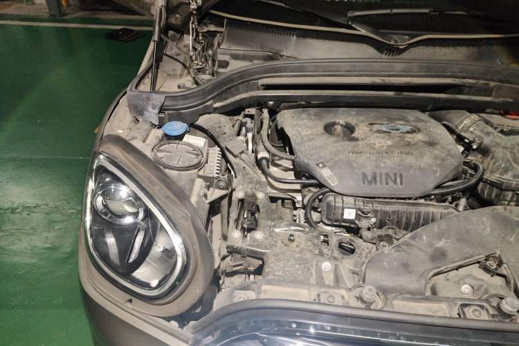 Used MINI Countryman 2017 1.5T COOPER ALL4 Traveler Engine Bay Right