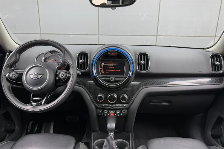 Used MINI Countryman 2017 2.0T COOPER S ALL4 Traveler Exterior 1