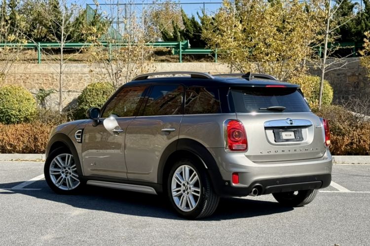 Used MINI Countryman 2017 1.5T COOPER ALL4 Traveler Exterior 4