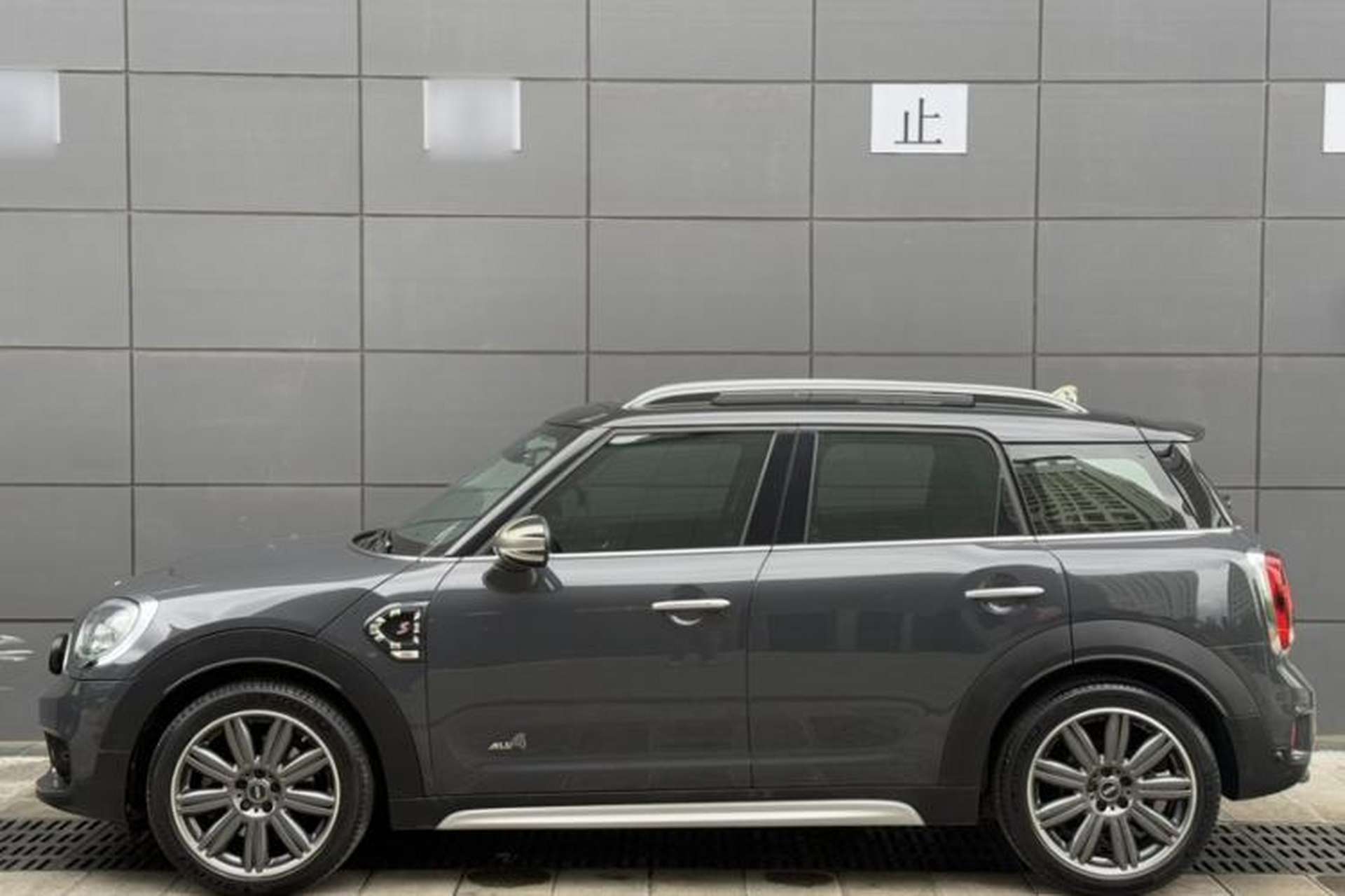 Used MINI Countryman 2017 2.0T COOPER S ALL4 Traveler Exterior 5