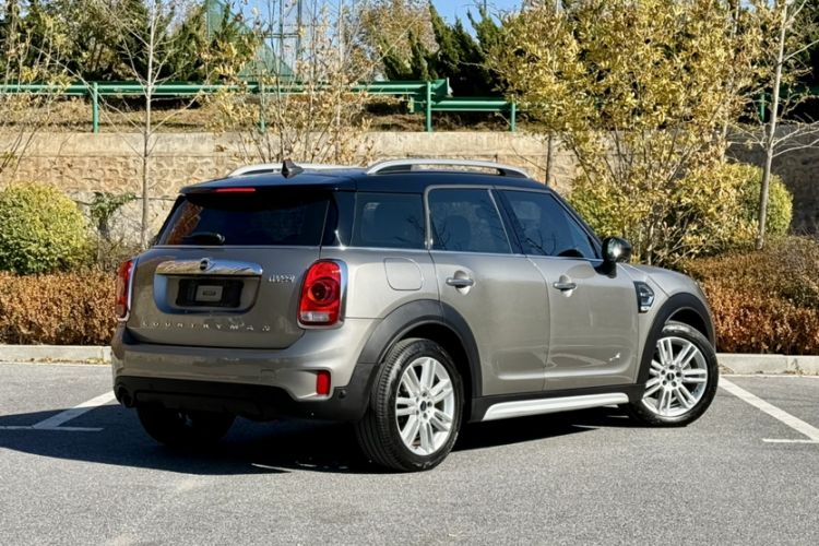 Used MINI Countryman 2017 1.5T COOPER ALL4 Traveler Exterior 6