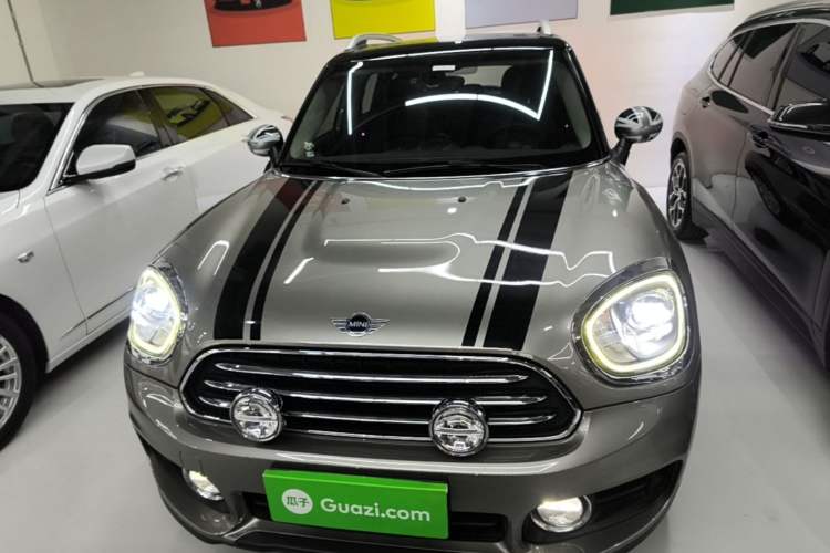 Used MINI Countryman 2017 1.5T COOPER ALL4 Traveler Front