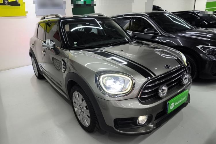 Used MINI Countryman 2017 1.5T COOPER ALL4 Traveler Front Right 45 Deg