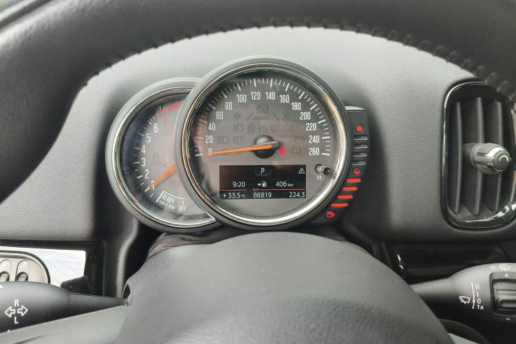 Used MINI Countryman 2017 1.5T COOPER ALL4 Instrument Cluster