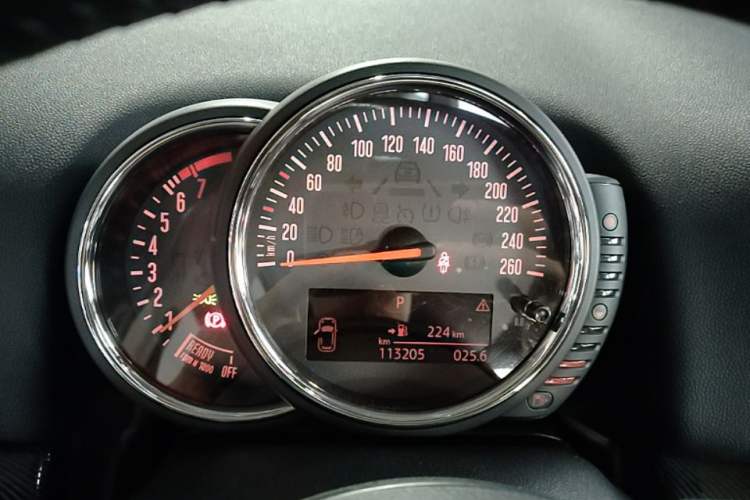 Used MINI Countryman 2017 1.5T COOPER ALL4 Instrument Cluster