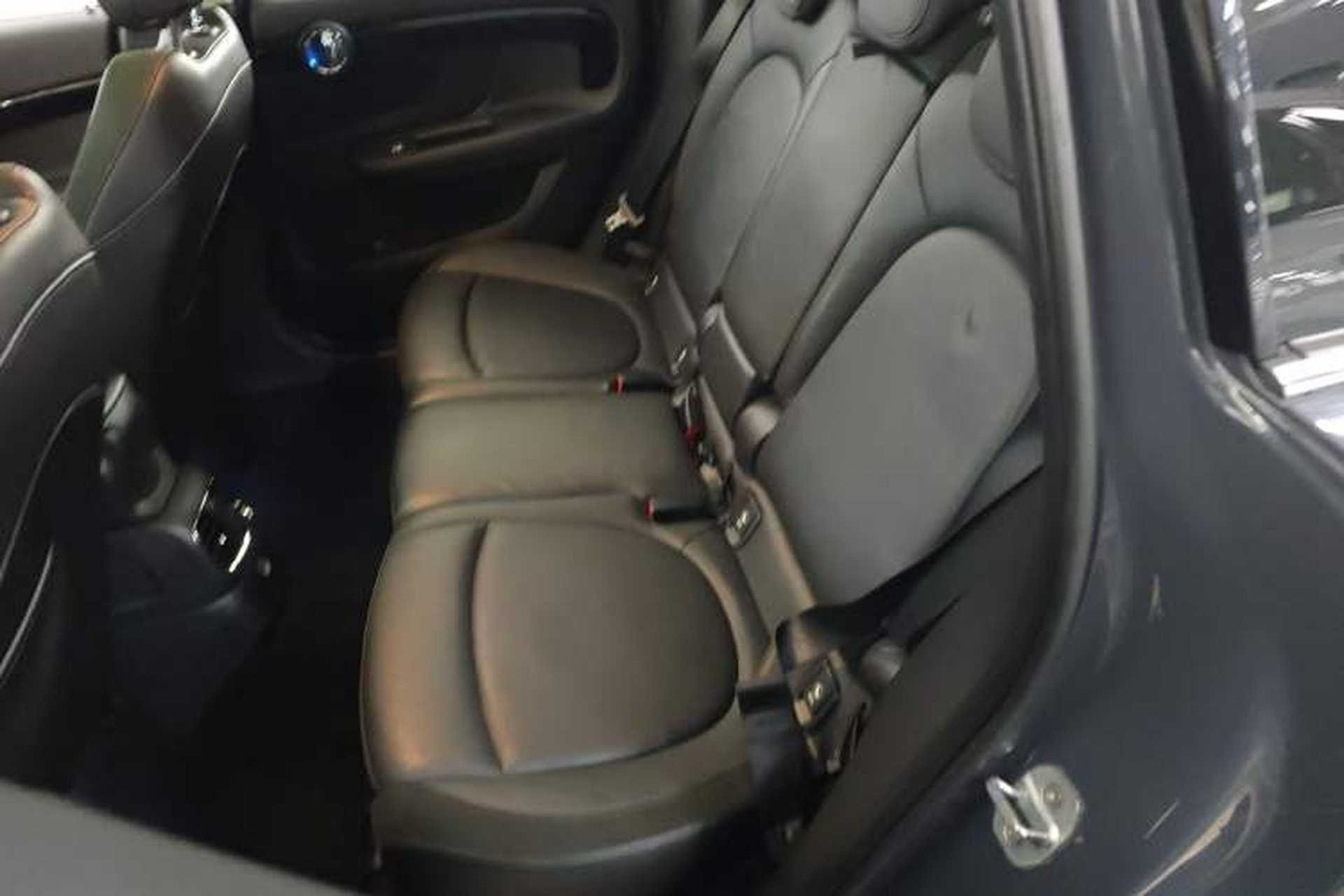 Used MINI Countryman 2017 2.0T COOPER S ALL4 Traveler Interior 4