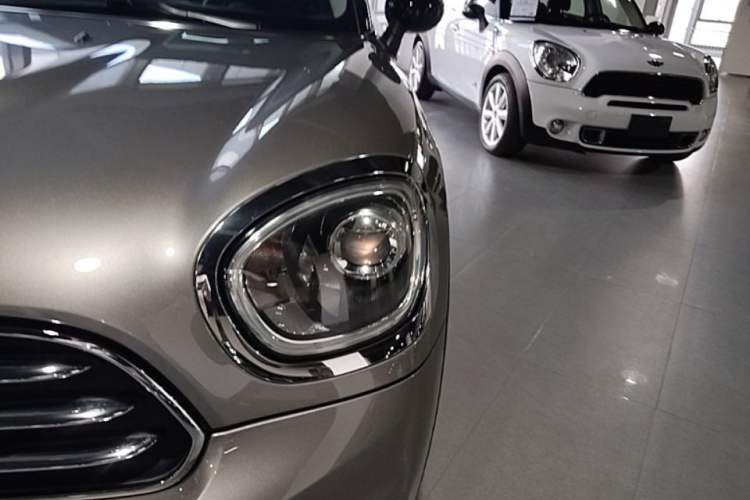 Used MINI Countryman 2017 1.5T COOPER ALL4 Left Front Headlight