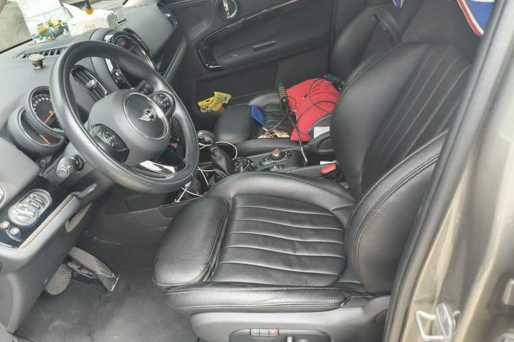 Used MINI Countryman 2017 1.5T COOPER ALL4 Left Front Seat