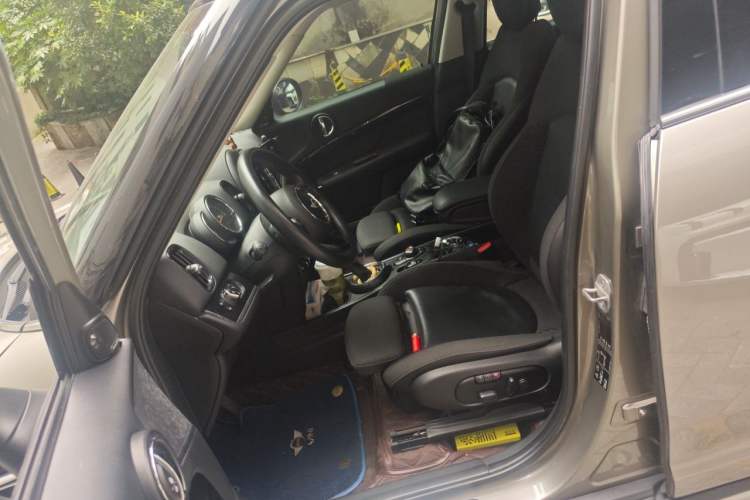 Used MINI Countryman 2017 1.5T COOPER ALL4 Traveler Left Front Seat