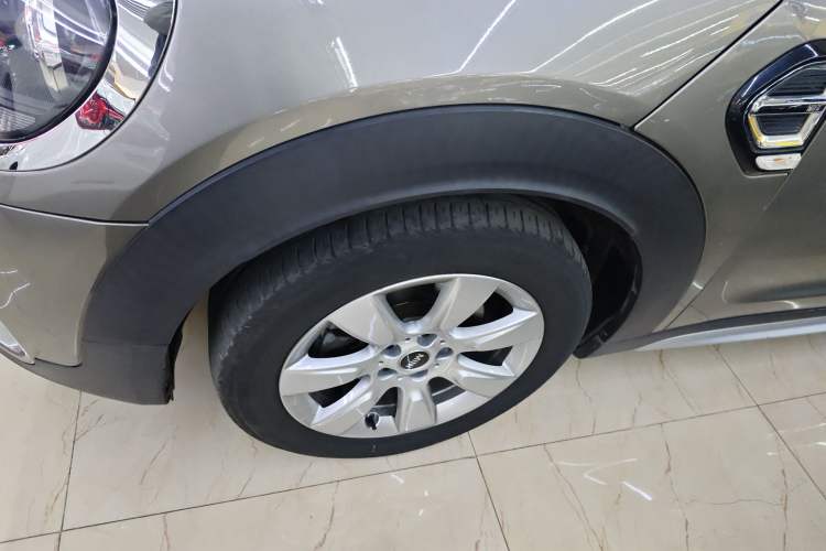 Used MINI Countryman 2017 1.5T COOPER ALL4 Left Front Wheel Hub