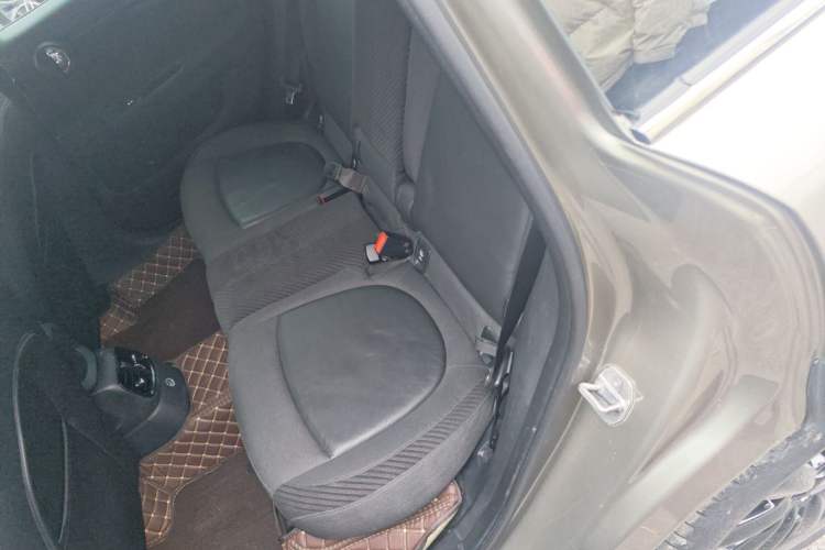 Used MINI Countryman 2017 1.5T COOPER ALL4 Left Rear Seat