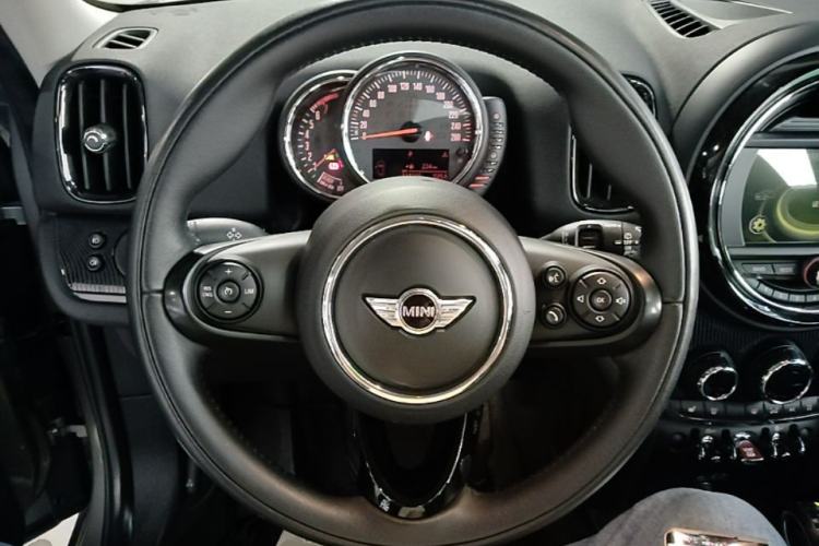 Used MINI Countryman 2017 1.5T COOPER ALL4 Steering Wheel