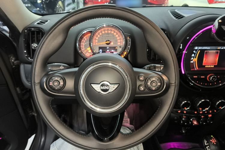 Used MINI Countryman 2017 1.5T COOPER ALL4 Traveler Steering Wheel