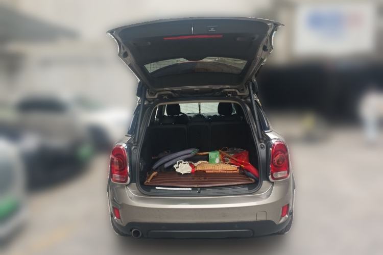 Used MINI Countryman 2017 1.5T COOPER ALL4 Traveler Trunk