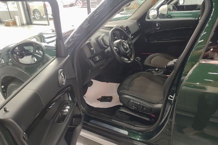 Used MINI Countryman 2017 1.5T COOPER Driver Seat