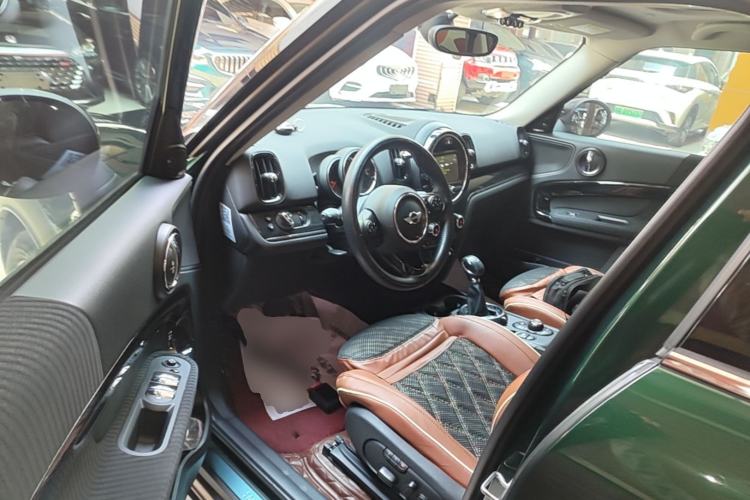 Used MINI Countryman 2017 1.5T COOPER ALL4 Traveler Driver Seat