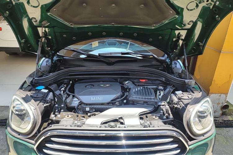 Used MINI Countryman 2017 1.5T COOPER ALL4 Traveler Engine Bay