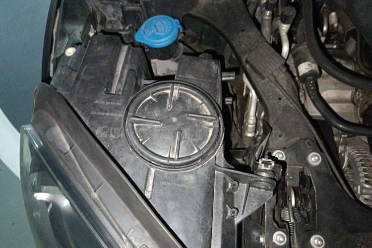 Used MINI Countryman 2017 1.5T COOPER Engine Bay Right