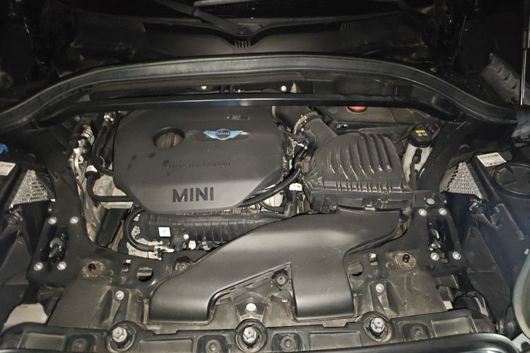 Used MINI Countryman 2017 1.5T COOPER ALL4 Traveler Engine Bay