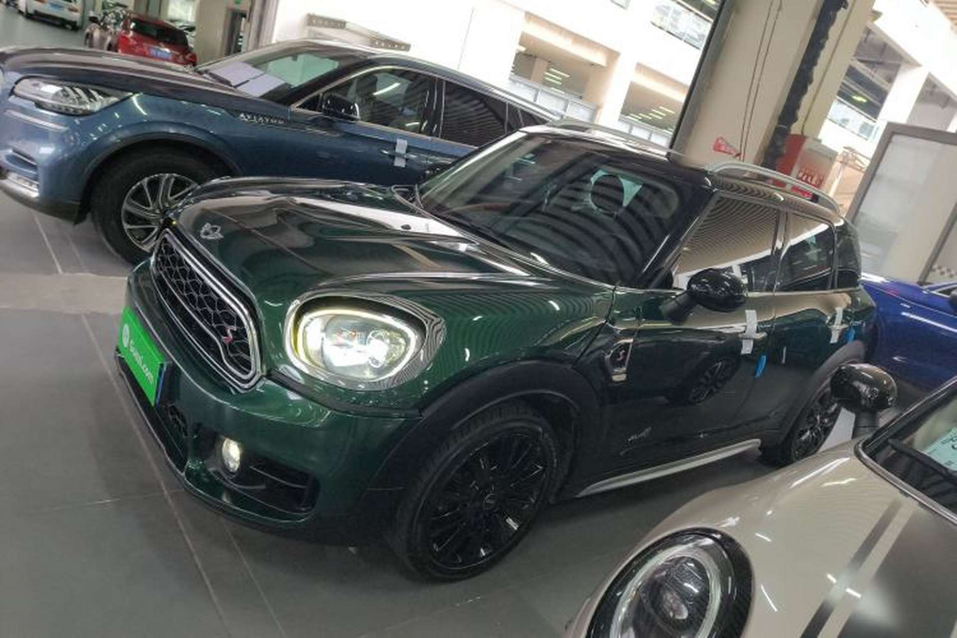 Used MINI Countryman 2017 2.0T COOPER S ALL4 Exterior 3