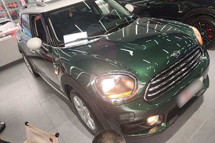 Used MINI Countryman 2017 1.5T COOPER ALL4 Front Right 45 Deg
