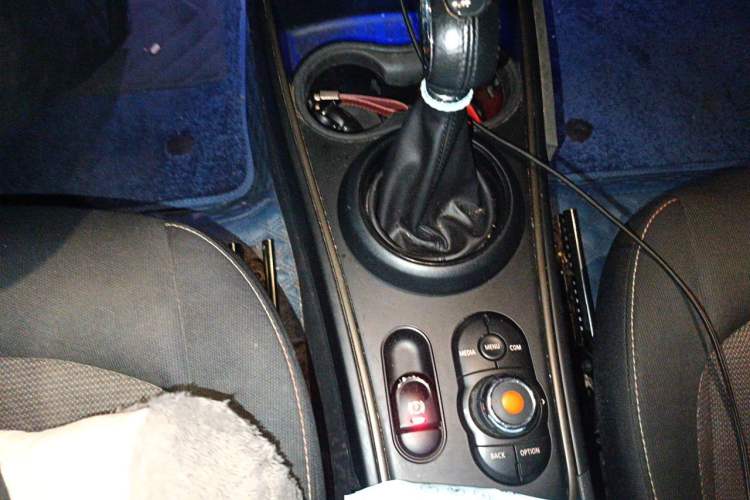 Used MINI Countryman 2017 1.5T COOPER Gear Lever