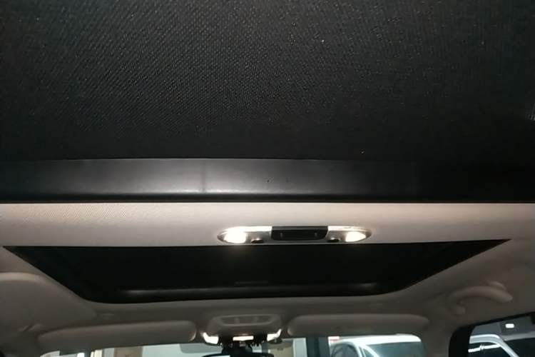 Used MINI Countryman 2017 1.5T COOPER ALL4 Traveler Headliner