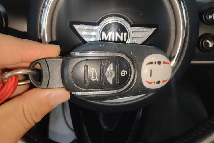 Used MINI Countryman 2017 1.5T COOPER Interior 1