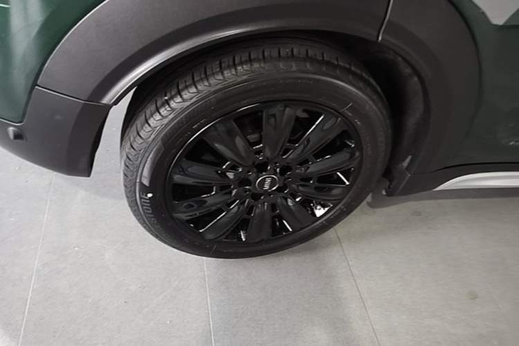 Used MINI Countryman 2017 2.0T COOPER S ALL4 Right Rear Wheel Hub