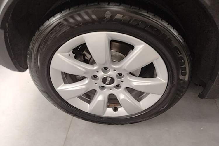 Used MINI Countryman 2017 1.5T COOPER ALL4 Right Rear Wheel Hub