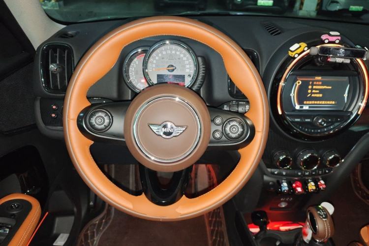 Used MINI Countryman 2017 1.5T COOPER ALL4 Explorer Steering Wheel