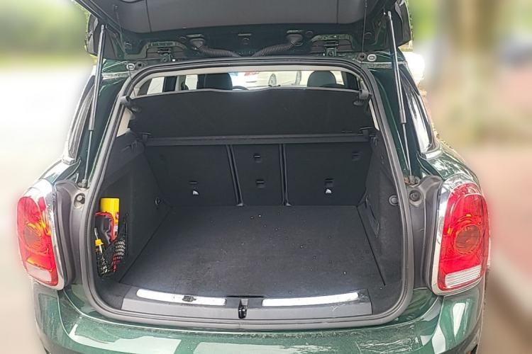 Used MINI Countryman 2017 1.5T COOPER ALL4 Trunk