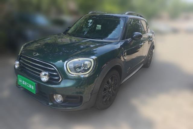 Used MINI Countryman 2017 1.5T COOPER ALL4 Very Holiday Edition British Green