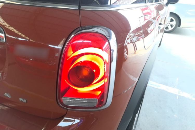 Used MINI Countryman 2017 1.5T COOPER ALL4 Right Rear Taillight