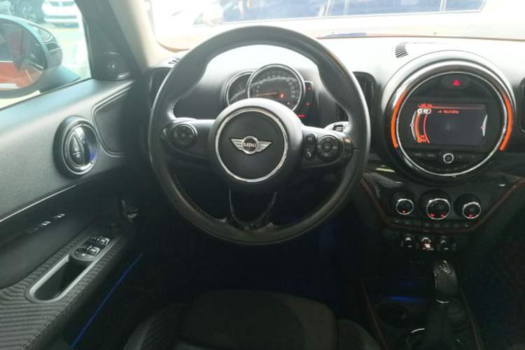 Used MINI Countryman 2017 1.5T COOPER ALL4 Steering Wheel
