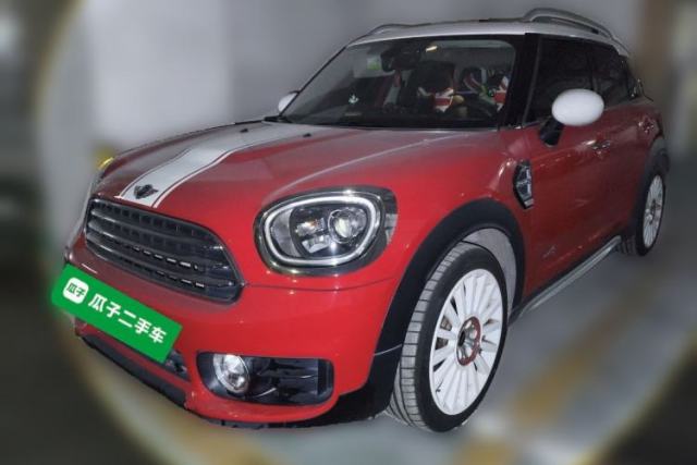 Used MINI Countryman 2017 1.5T COOPER ALL4 Very Holiday Edition Chili Red