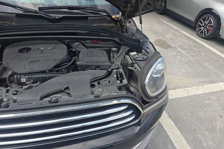 Used MINI Countryman 2017 1.5T COOPER ALL4 Explorer Engine Bay Left